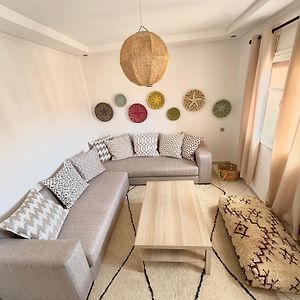 Appartement à 3 Chambres à Coucher