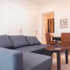 Appartement à 2 Chambres à Coucher