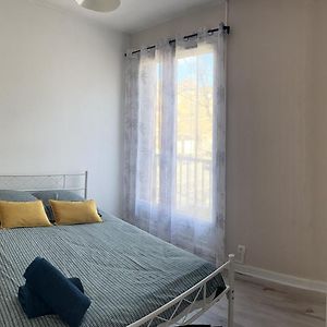 Appartement à 2 Chambres à Coucher