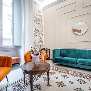 Three Apartments Via Roma