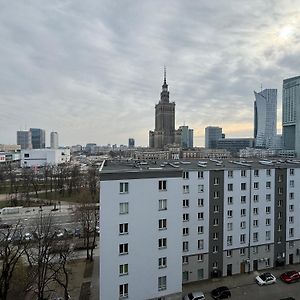 Sweet Life Apartment Next To Metro Station