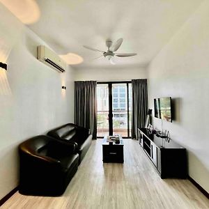 Appartement à 2 Chambres à Coucher
