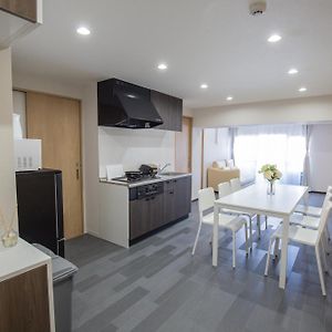 Appartement à 2 Chambres à Coucher