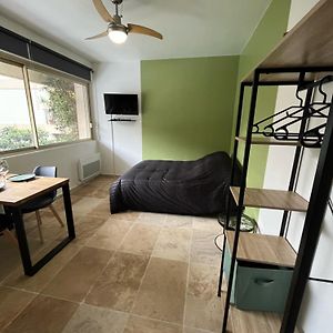 Appartement Douillet En Ville