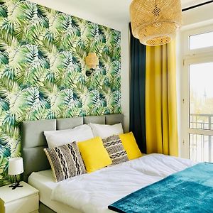 Olivia Apartments - Sloneczny Apartament W Centrum Warszawy, Plac Unii Lubelskiej, Lazienki Krolewskie, Pole Mokotowskie