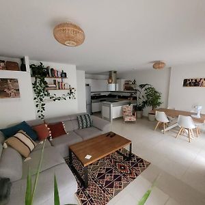 Gounod - Spacieux T2 - Ideal Pour Couple