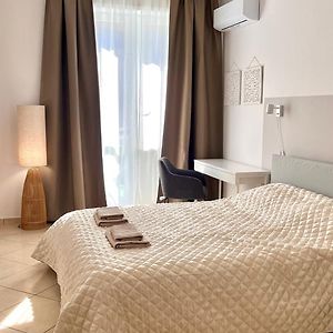 Appartamento Moderno In Via Monginevro