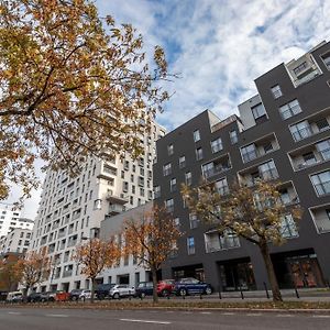 Central Warsaw Apartment - Great Location- One Bedroom Apartment - Siedmiogrodzka 3