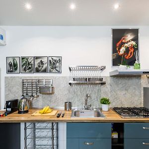 Loreto - Central Cozy Studio Apartment, Metro 1