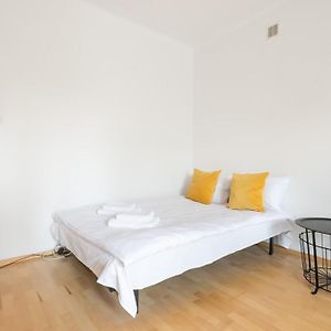 Metro Ratusz Arsenal Comfort Studio