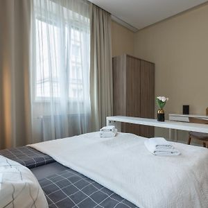 Golden Apartments In Warsaw - Apartment In The Center - Plac Konstytucji