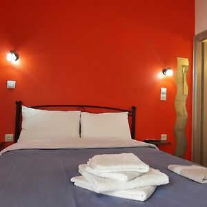 New Room1Ambelokipi Metro Airport Line