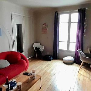 Appartement Avec Balcon Dans Residence Calme Avec Gardien -