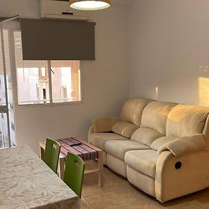 Appartement à 3 Chambres à Coucher