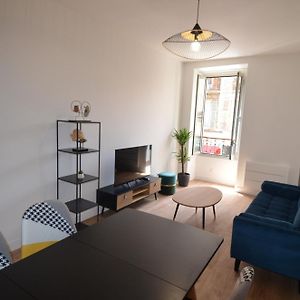 Appartement à 2 Chambres à Coucher