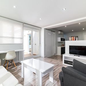 Appartement à 2 Chambres à Coucher