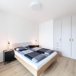 Appartement à 2 Chambres à Coucher