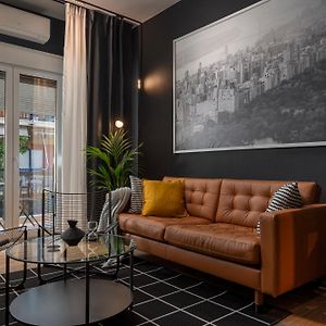 200M From Metro Station & Near Acropolis Hill