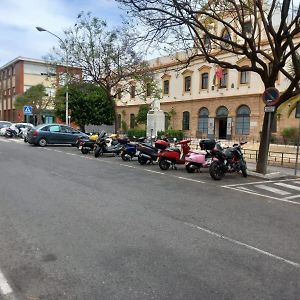 Paseo Maritimo De Cadiz
