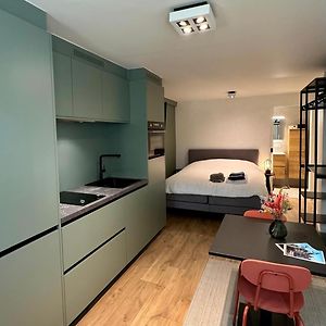 J1 - Urban Studio In Antwerp