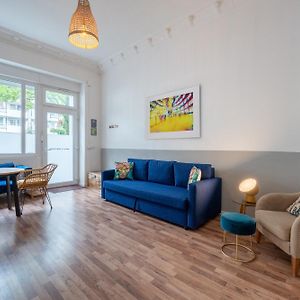 Appartement à 2 Chambres à Coucher