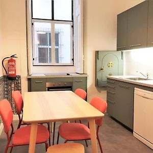 Appartement à 3 Chambres à Coucher