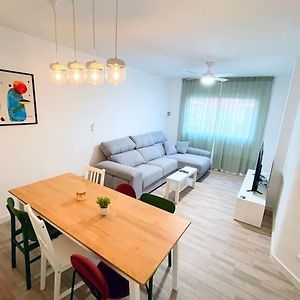 Appartement à 3 Chambres à Coucher