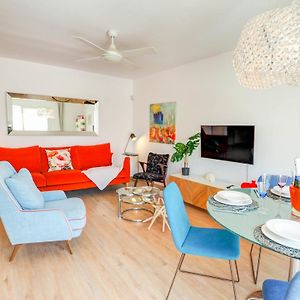 Appartement à 2 Chambres à Coucher