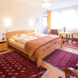 Appartement à 2 Chambres à Coucher