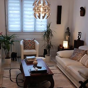 Appartement à 3 Chambres à Coucher