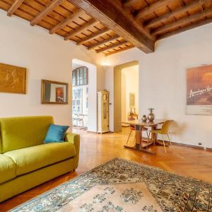 Quadrilatero Romano! Exclusive & Roomy Apartment