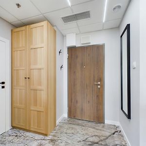 Exceptional Business Apartments By Noclegi Renters