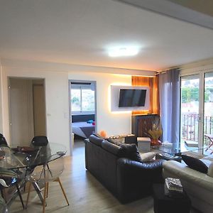 Appartement à 3 Chambres à Coucher