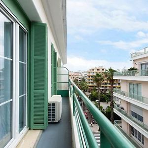 Louis Gallet Centre Juan Les Pins 50M Des Plages