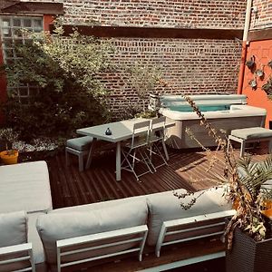 Studio Independant Et Calme Avec Jacuzzi A Lille