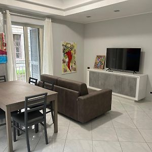 Appartement à 3 Chambres à Coucher