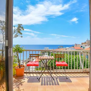 Un Balcon Sur La Mediterranee