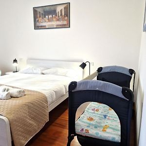 Caseospitali - Casa Park View, Ampio Trilocale Per Famiglie Sul Parco