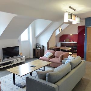 Appartement à 2 Chambres à Coucher