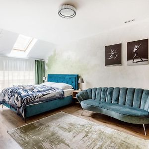 Backstage Loft