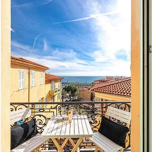 Appartement à 3 Chambres à Coucher
