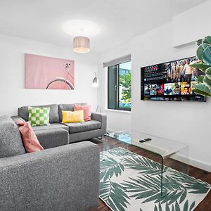 Appartement à 2 Chambres à Coucher
