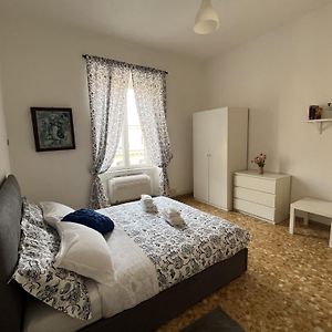 Appartement à 3 Chambres à Coucher