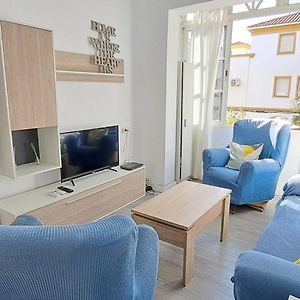 Appartement à 3 Chambres à Coucher