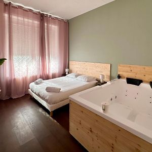 A0 Grand Appartement, Jaccuzi, Et Exterieur Thermal Artem A 200M