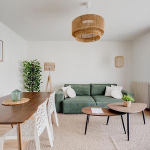Elegance, Charme Et Confort