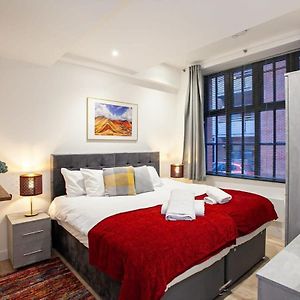 Super 2 Bed Apartment Close To Victoria Station
