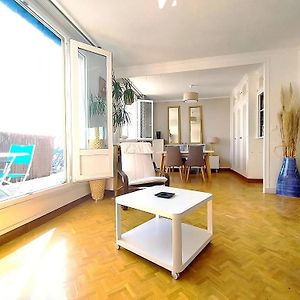 Charmant Appartement Lumineux - Dernier Etage Avec Balcon - Proche Centre-Ville