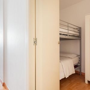 Appartement Élégant à 2 Chambres à Coucher