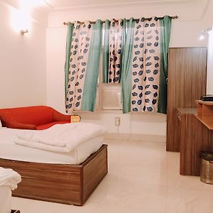 Fabhotel India International Near New Delhi Railway Station